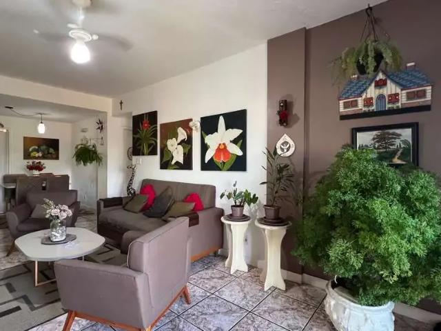 Apartamento para Venda em Cabo Frio/RJ Vila Nova 5 Quartos