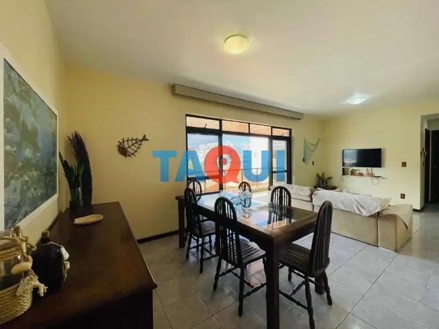 Apartamento para Venda em Cabo Frio/RJ Vila Nova 3 Quartos