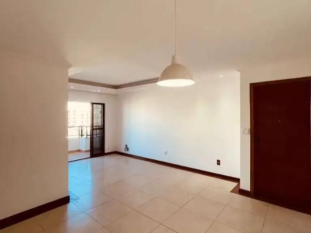 Apartamento para Venda em Cabo Frio/RJ Vila Nova 3 Quartos