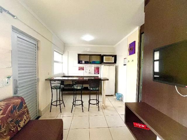 Apartamento para Venda em Caldas Novas/GO Chácara Roma 1 Quartos