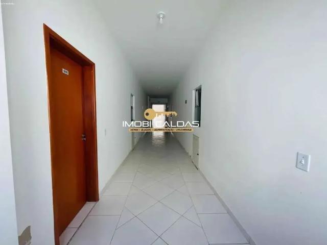 Apartamento para Venda em Caldas Novas/GO Estância Itaici 2 Quartos