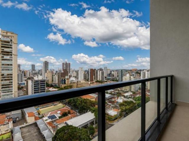 Apartamento para venda em Cambuí com 2 quartos, sendo 2 suítes, 130m²
