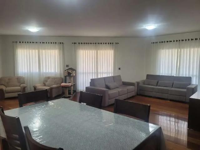 Apartamento para Venda em Cambé/PR Centro 4 Quartos