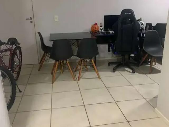 Apartamento para Venda em Cambé/PR Residencial Golden Park 2 Quartos