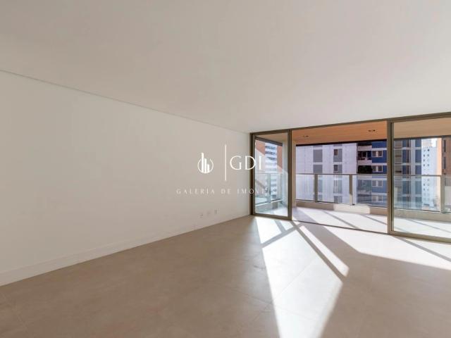 Apartamento para Venda em Campinas/SP Cambuí 2 Quartos