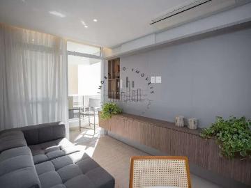 Apartamento para Venda em Campinas/SP Cambuí 2 Quartos