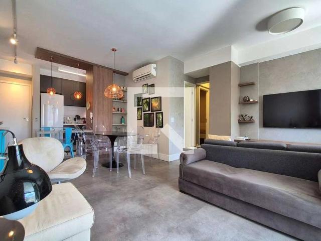 Apartamento para Venda em Campinas/SP Cambuí 2 Quartos