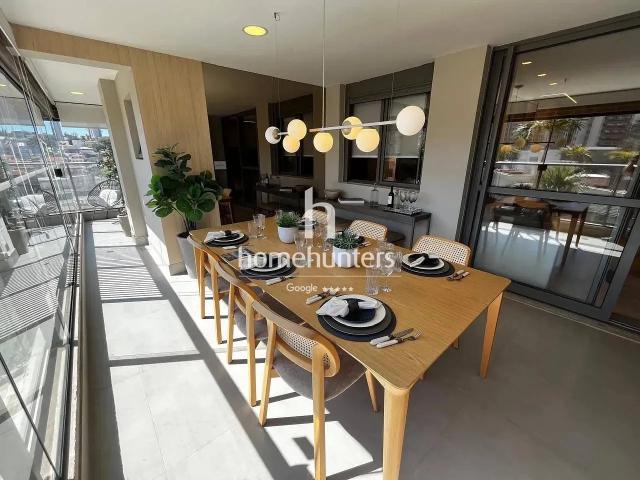 Apartamento para Venda em Campinas/SP Cambuí 3 Quartos