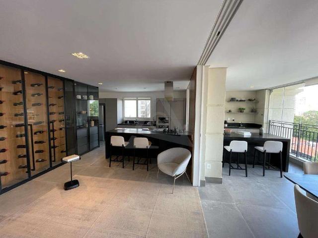 Apartamento para Venda em Campinas/SP Cambuí 3 Quartos