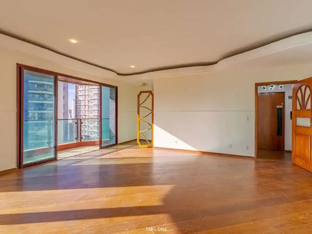 Apartamento para Venda em Campinas/SP Cambuí 3 Quartos