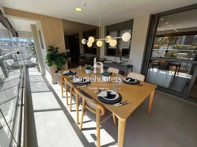 Apartamento para Venda em Campinas/SP Cambuí 3 Quartos