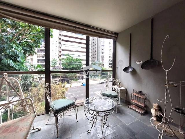 Apartamento para Venda em Campinas/SP Cambuí 4 Quartos