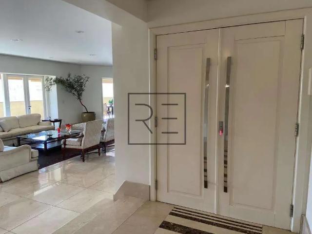 Apartamento para Venda em Campinas/SP Cambuí 4 Quartos