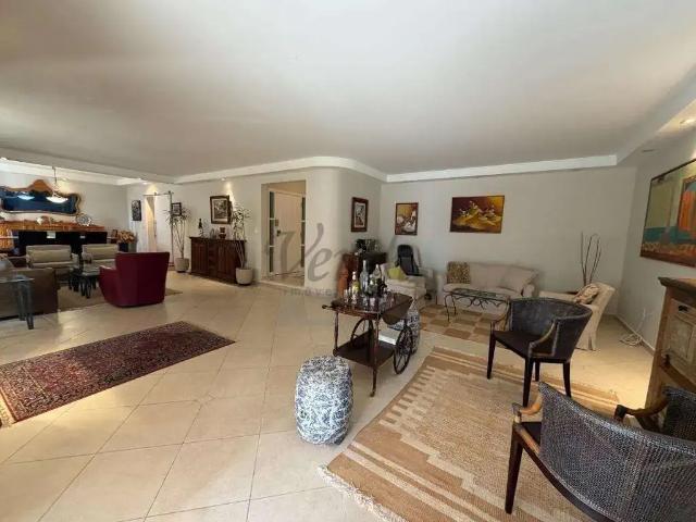 Apartamento para Venda em Campinas/SP Cambuí 4 Quartos