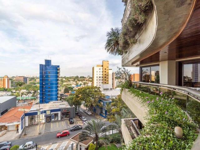 Apartamento para Venda em Campinas/SP Cambuí 4 Quartos