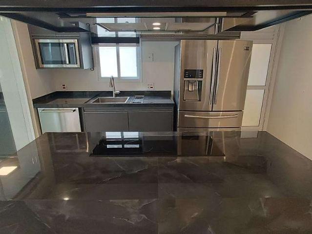 Apartamento para Venda em Campinas/SP Taquaral 2 Quartos