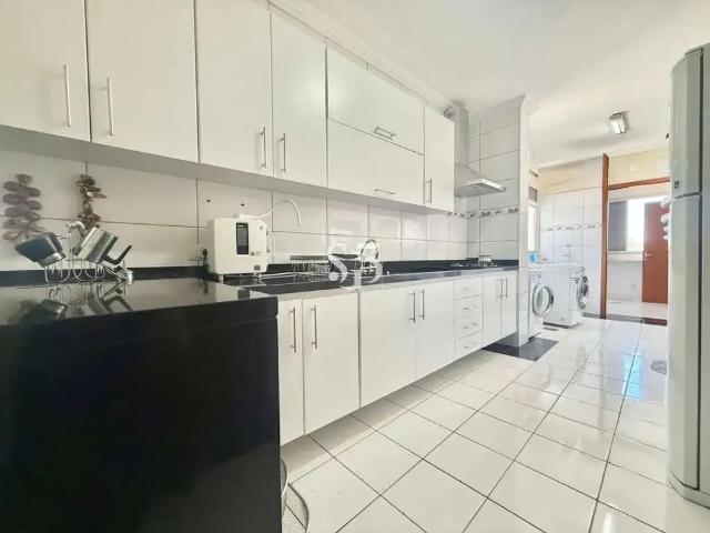 Apartamento para Venda em Campinas/SP Vila Itapura 3 Quartos