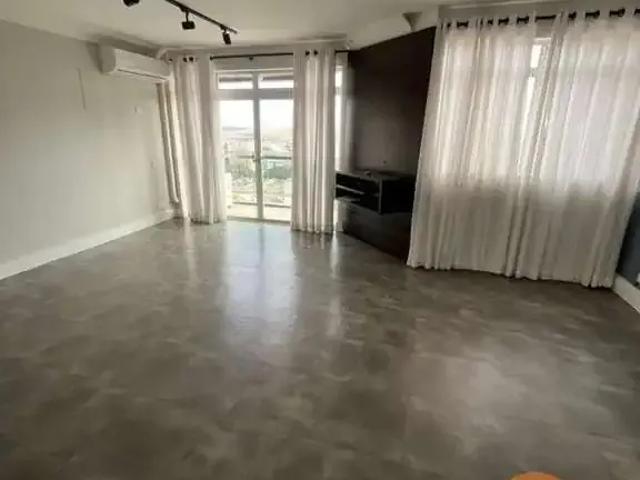 Apartamento para Venda em Campo Mourão/PR Centro 4 Quartos