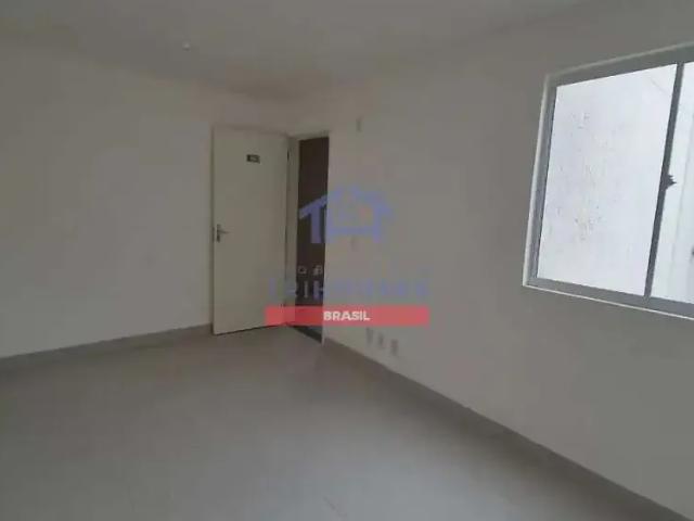 Apartamento para Venda em Campo Largo/PR Jardim Itaqui 2 Quartos