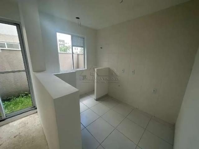 Apartamento para Venda em Campo Largo/PR Jardim Itaqui 2 Quartos