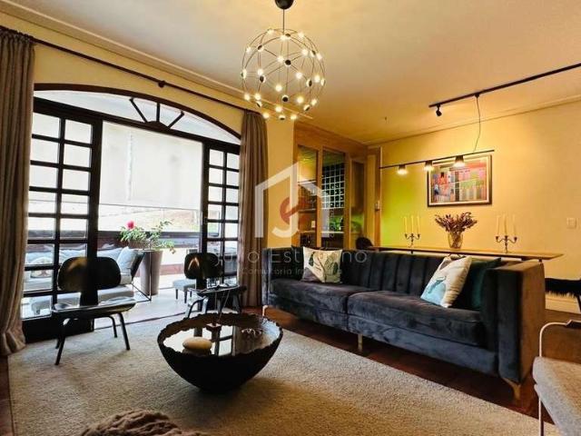 Apartamento para Venda em Campos do Jordão/SP Vila Iara 4 Quartos