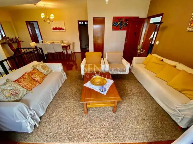 Apartamento para Venda em Campos do Jordão/SP Vila Capivari 4 Quartos