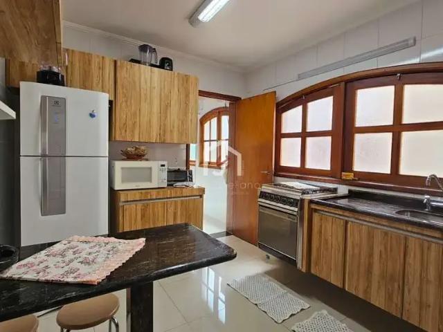 Apartamento para Venda em Campos do Jordão/SP Capivari 4 Quartos