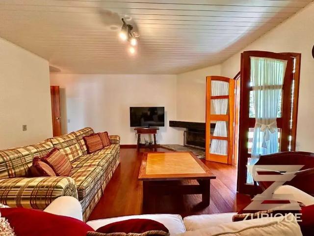Apartamento para Venda em Campos do Jordão/SP Capivari 3 Quartos