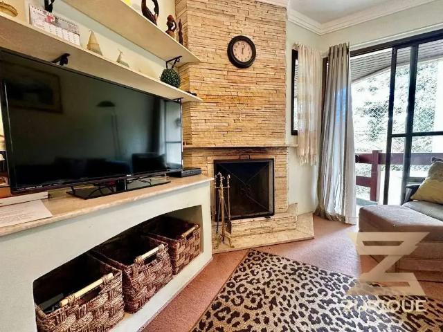 Apartamento para Venda em Campos do Jordão/SP Jardim do Embaixador 2 Quartos