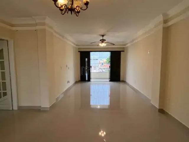 Apartamento para Venda em Campos dos Goytacazes/RJ Alphaville 3 Quartos