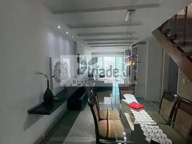 Apartamento para Venda em Campos dos Goytacazes/RJ Centro 4 Quartos