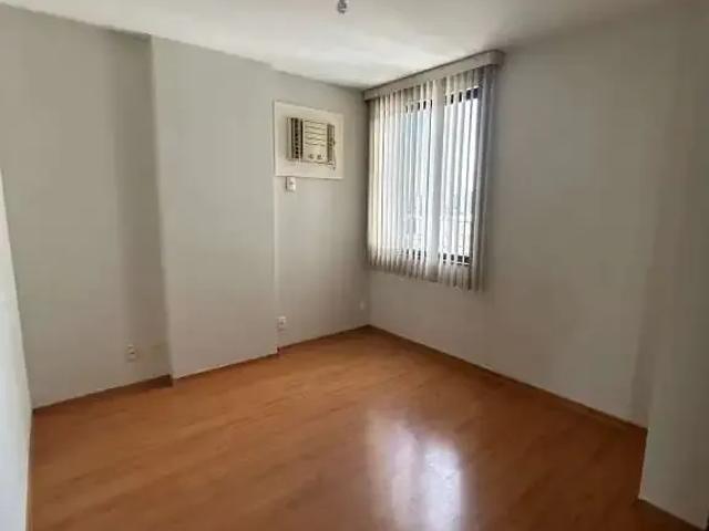 Apartamento para Venda em Campos dos Goytacazes/RJ Centro 2 Quartos