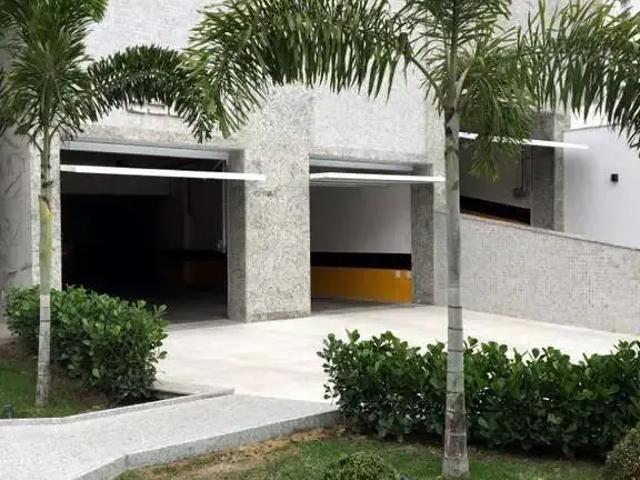 Apartamento para Venda em Campos dos Goytacazes/RJ Centro 3 Quartos