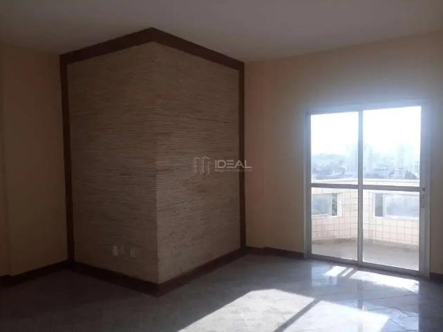 Apartamento para Venda em Campos dos Goytacazes/RJ Centro 3 Quartos