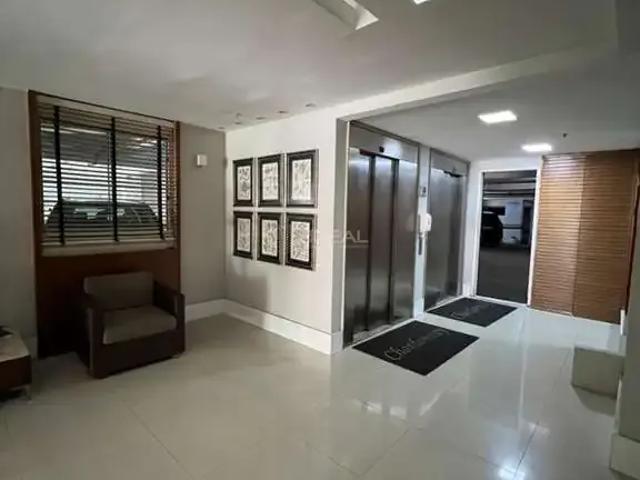 Apartamento para Venda em Campos dos Goytacazes/RJ Centro 3 Quartos