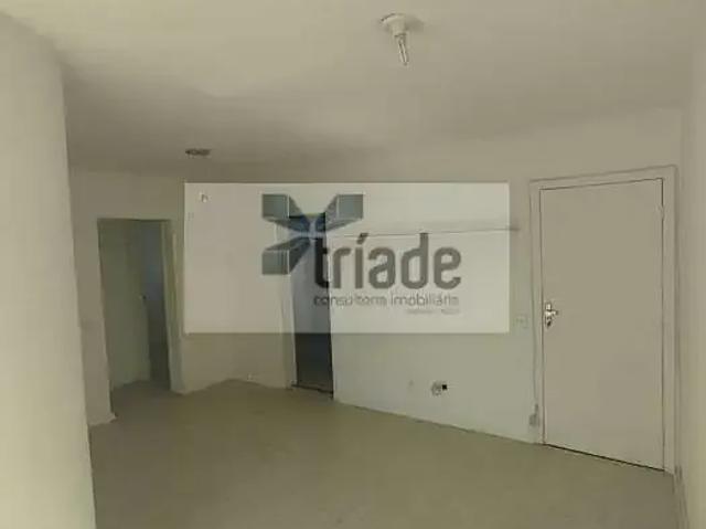 Apartamento para Venda em Campos dos Goytacazes/RJ Centro 3 Quartos