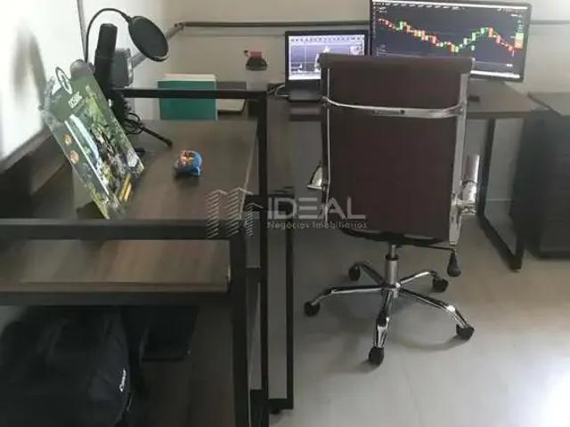Apartamento para Venda em Campos dos Goytacazes/RJ Centro 3 Quartos