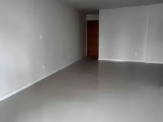 Apartamento para Venda em Campos dos Goytacazes/RJ Centro 3 Quartos