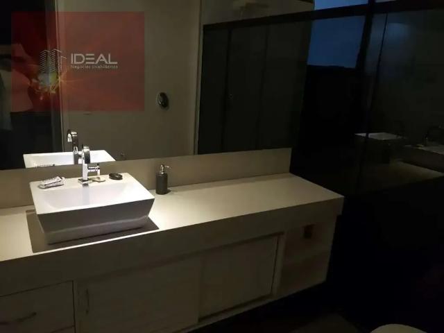 Apartamento para Venda em Campos dos Goytacazes/RJ Centro 3 Quartos
