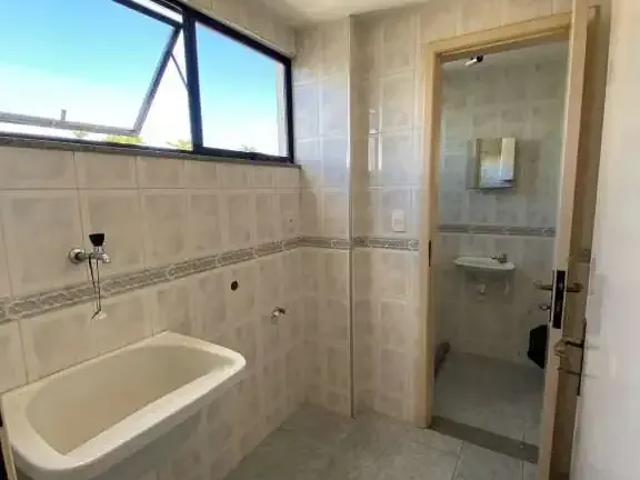 Apartamento para Venda em Campos dos Goytacazes/RJ Centro 3 Quartos