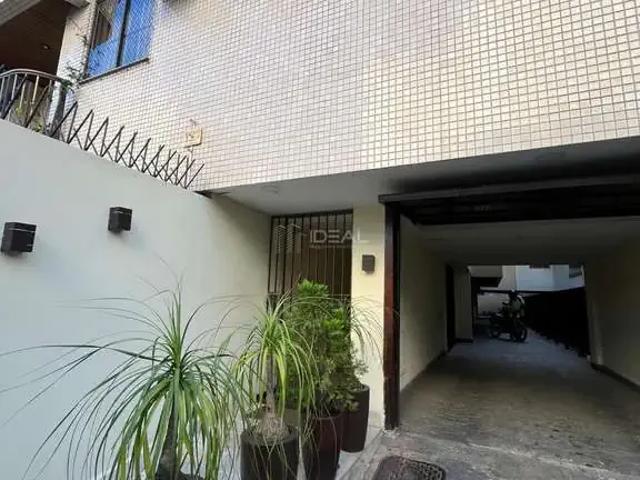 Apartamento para Venda em Campos dos Goytacazes/RJ Centro 3 Quartos