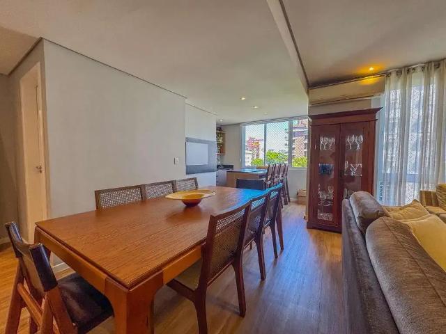 Apartamento para Venda em Canoas/RS Centro 4 Quartos