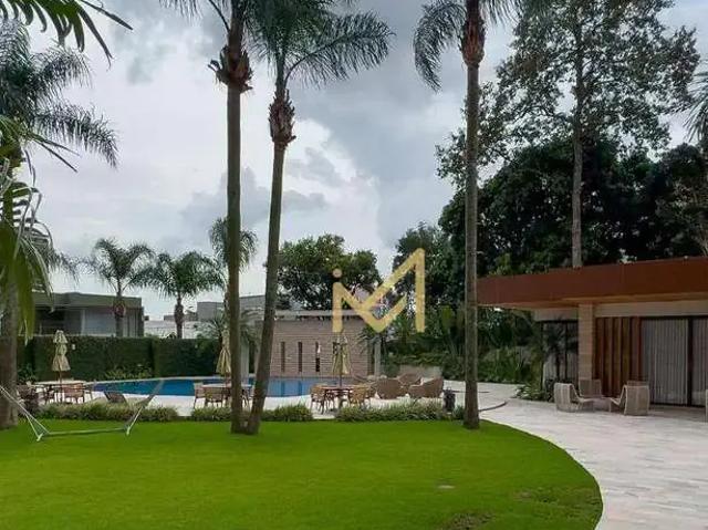 Apartamento para Venda em Cascavel/PR Centro 5 Quartos
