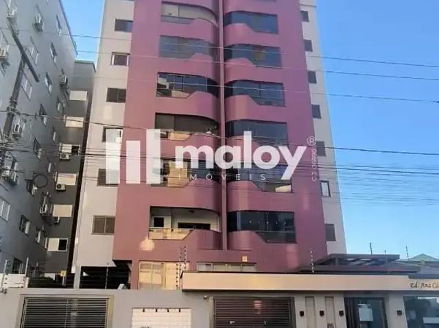 Apartamento para Venda em Cascavel/PR Região do Lago 3 Quartos