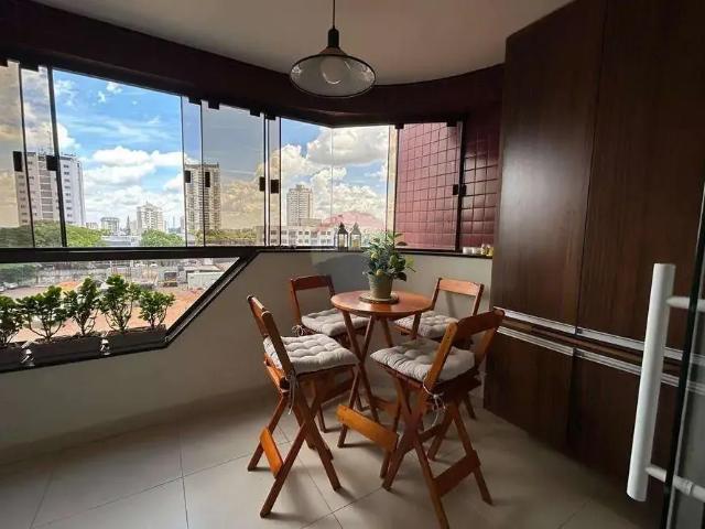 Apartamento para Venda em Cascavel/PR Região do Lago 3 Quartos