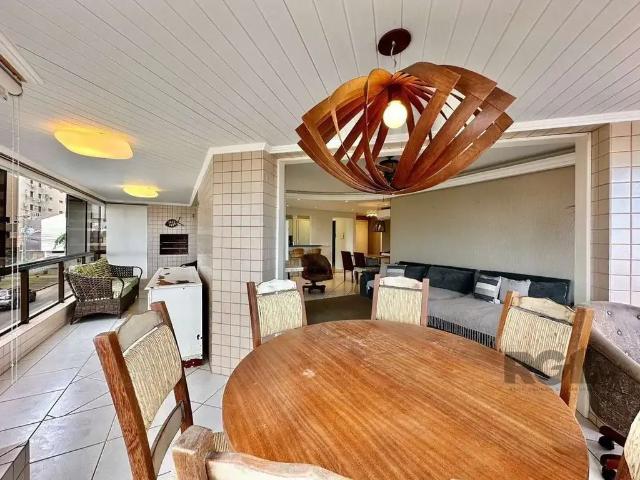 Apartamento para Venda em Capão da Canoa/RS Centro 3 Quartos