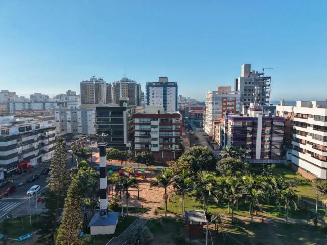 Apartamento para Venda em Capão da Canoa/RS Centro 4 Quartos