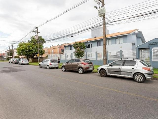 Apartamento para venda em Capão Raso de 56.00m² com 3 Quartos, 2 Suites e 1 Garagem