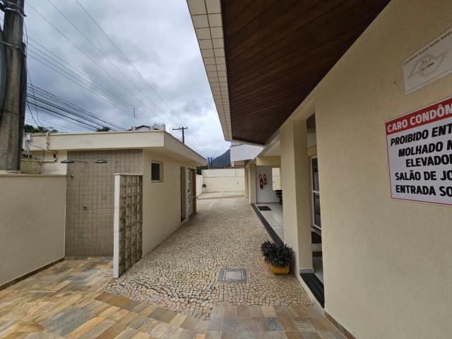Apartamento para Venda em Caraguatatuba/SP Martim de Sá 3 Quartos