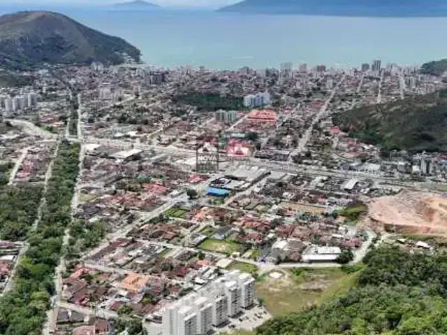 Apartamento para Venda em Caraguatatuba/SP Cidade Jardim 2 Quartos